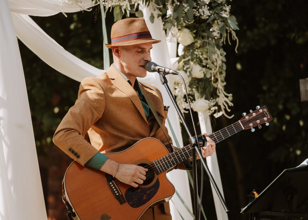 Herberts Hof, Pegau, Hochzeit, Denkmalschmiede Höfgen, Zelt, Braut, Kleid, Anzug